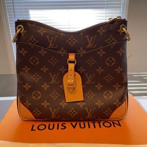 Louis Vuitton Odeon PM Monogram Natural